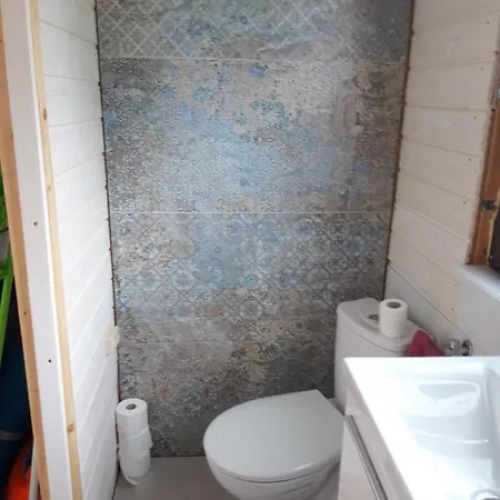 Nad Szelagiem 度假居 *